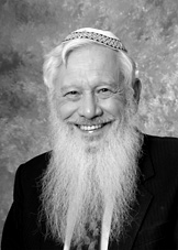 Robert J. Aumann Robert J. Aumann